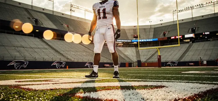 CeeDee Lamb and Cowboys Face Pivotal 2026 Offseason