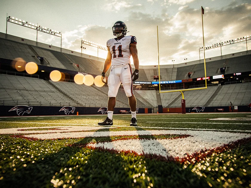 CeeDee Lamb in Dallas Cowboys uniform running a route during an NFL regular season game