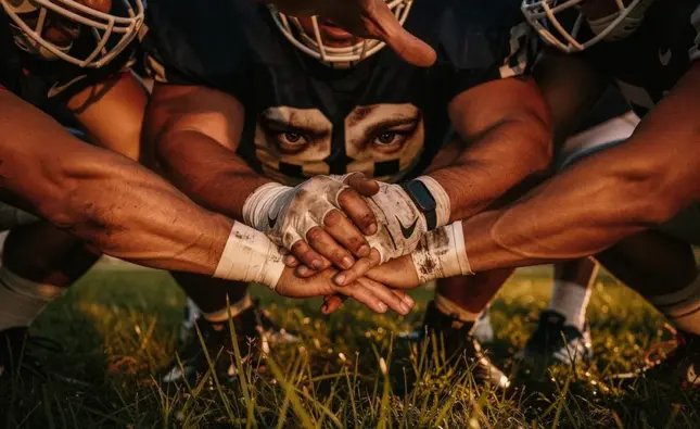 Miami Dolphins defensive tackle Zach Sieler in uniform representing the team's 2026 salary cap concerns